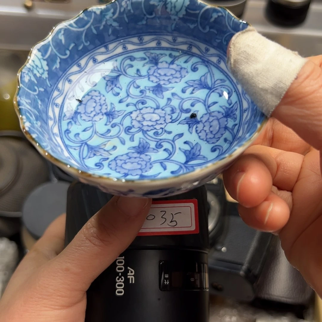 瓷片鲨****猫35。。。。。。。。。。