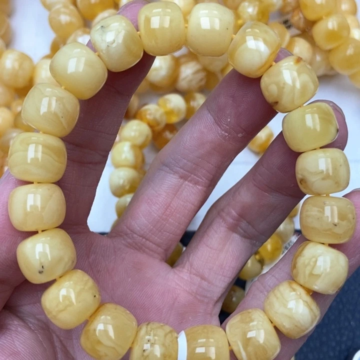琥珀未镶嵌珠宝奇石7