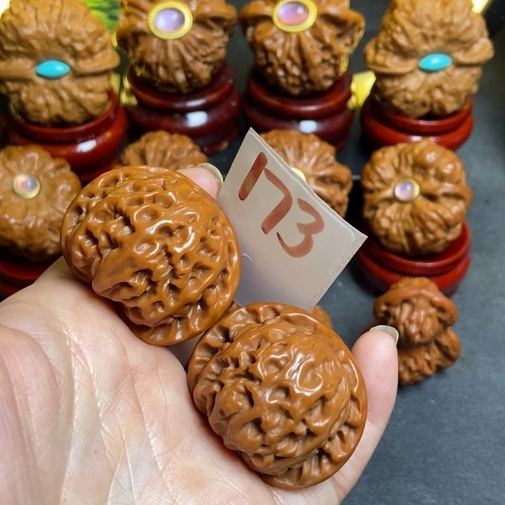 文玩核桃把件39宫灯173