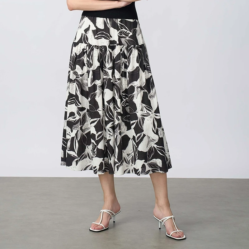 S·DEER圣迪奥碎花显瘦气质高腰时尚百搭夏季印花半身裙S25261103