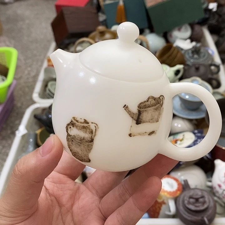 陶瓷艺术品及陶瓷制品