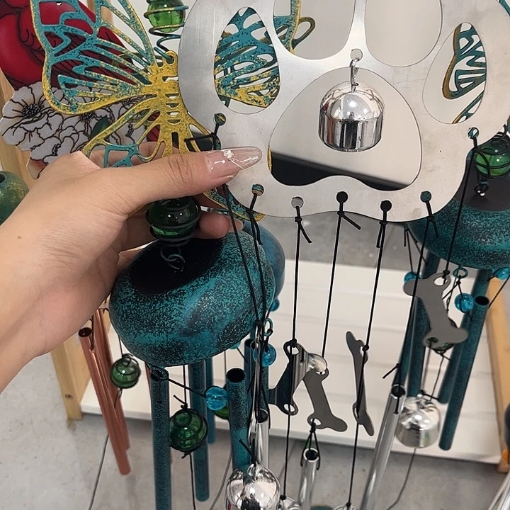 馨***冉蝴蝶和脚印的炸炸炸