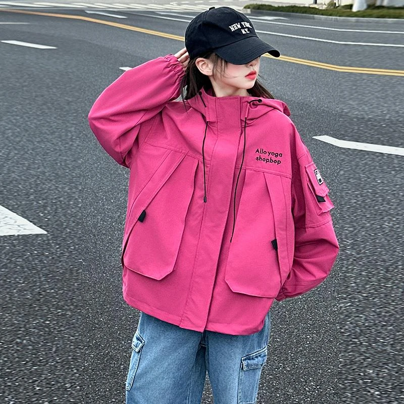 女童冲锋衣2025新款春秋装儿童洋气中大童女孩户外登山服工装外套