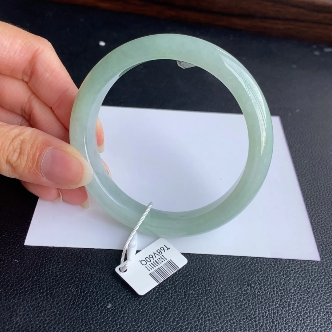 翡翠未镶嵌手镯60-61正圈