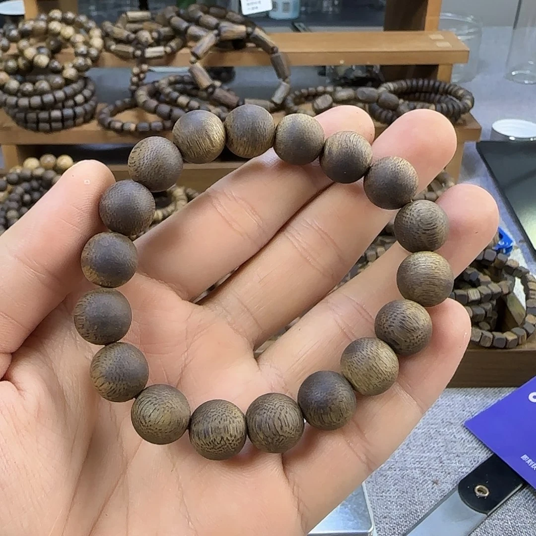 手串沉香12圆珠沉水莺歌绿奇楠