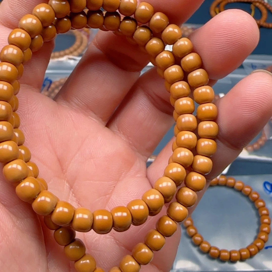 橄榄核手串老挝SS级核尖极限弧尺寸6×126颗全无白