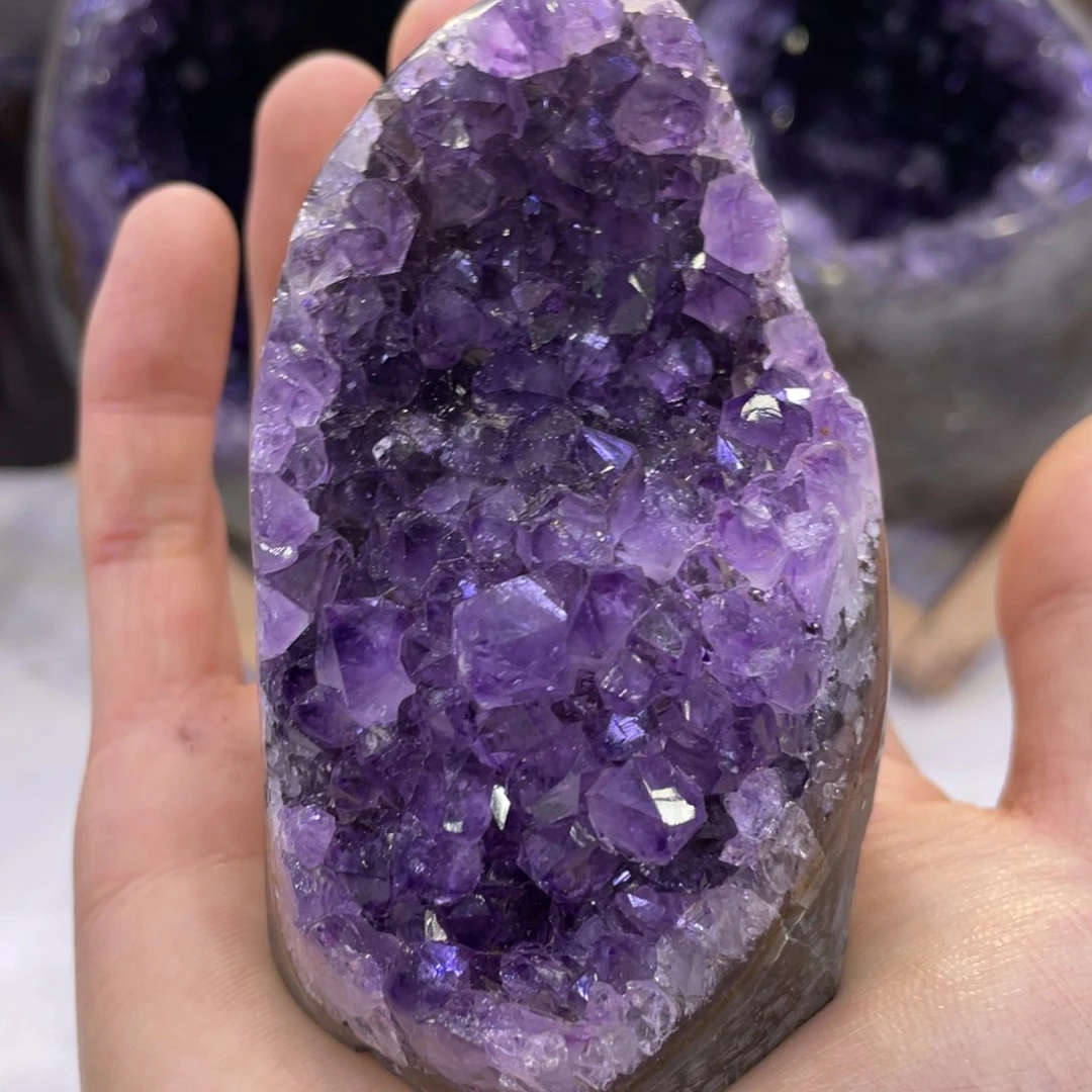 水晶大型摆件（非配饰）未镶嵌