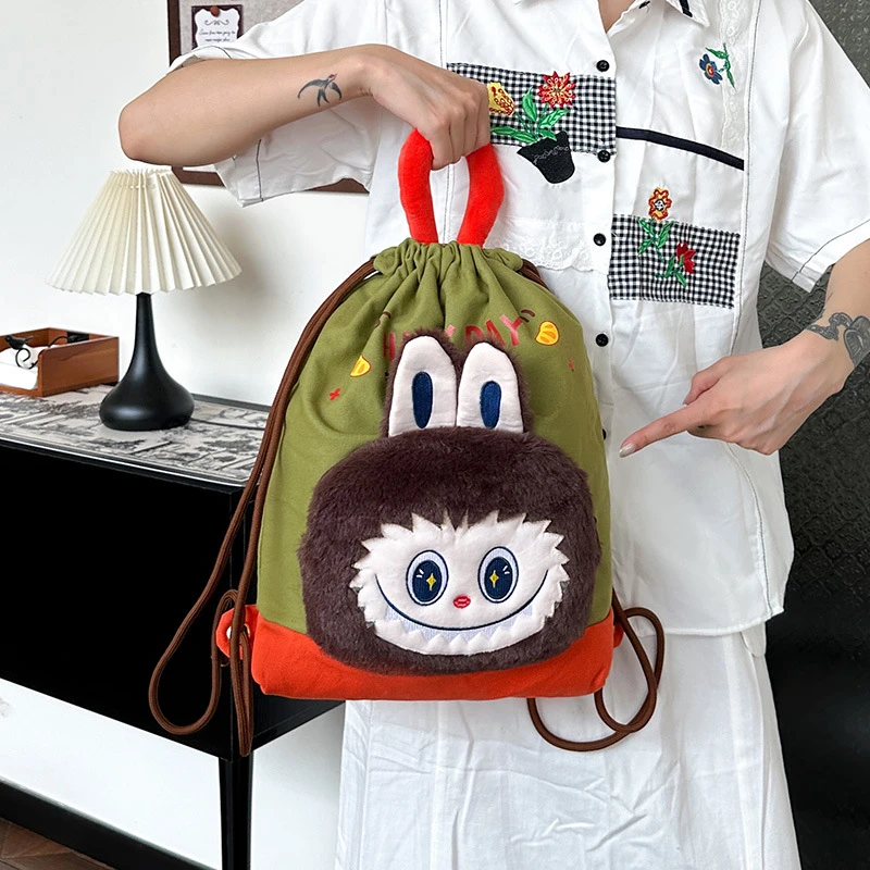 可爱休闲出游双肩包大容量卡皮巴拉束口袋拉布布水豚出游