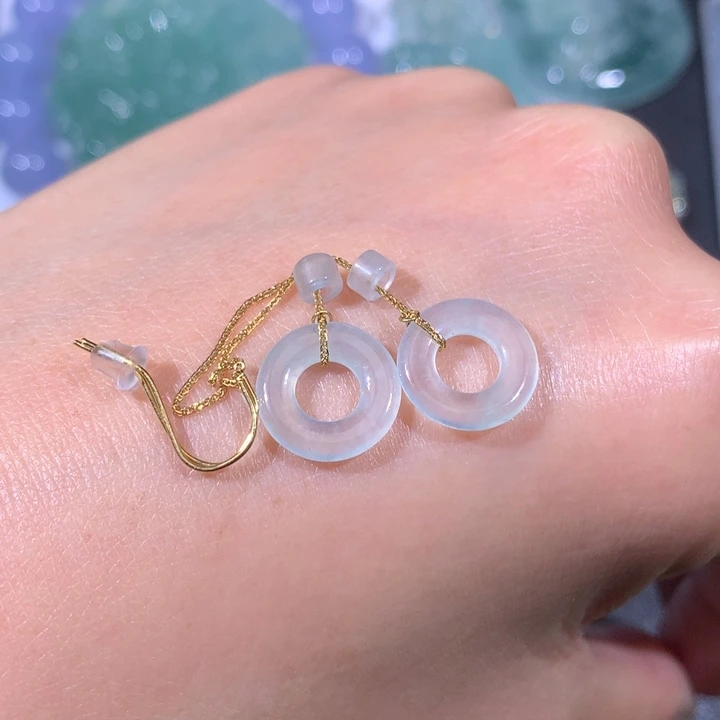 翡翠颈饰18K金镶嵌甜甜圈