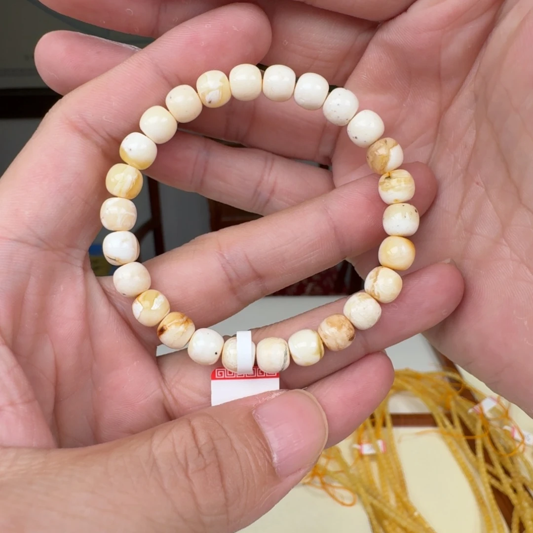 琥珀未镶嵌裸石蜜蜡手串