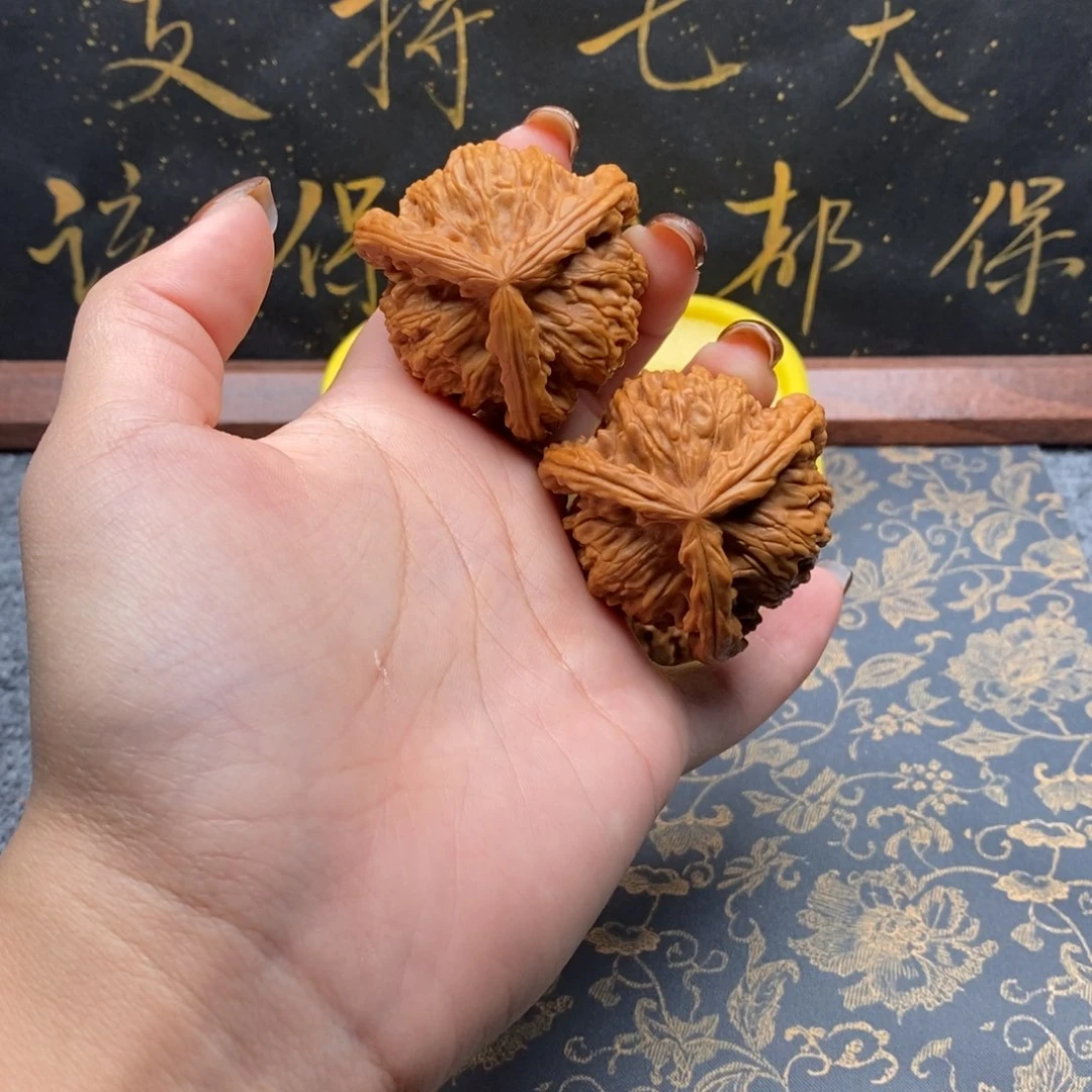 吊坠文玩核桃ㅤ*ㅤ白狮子