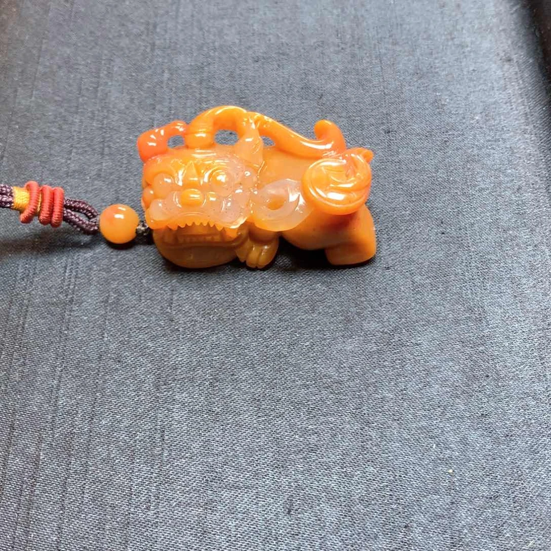 石英质玉（黄龙玉）未镶嵌挂件