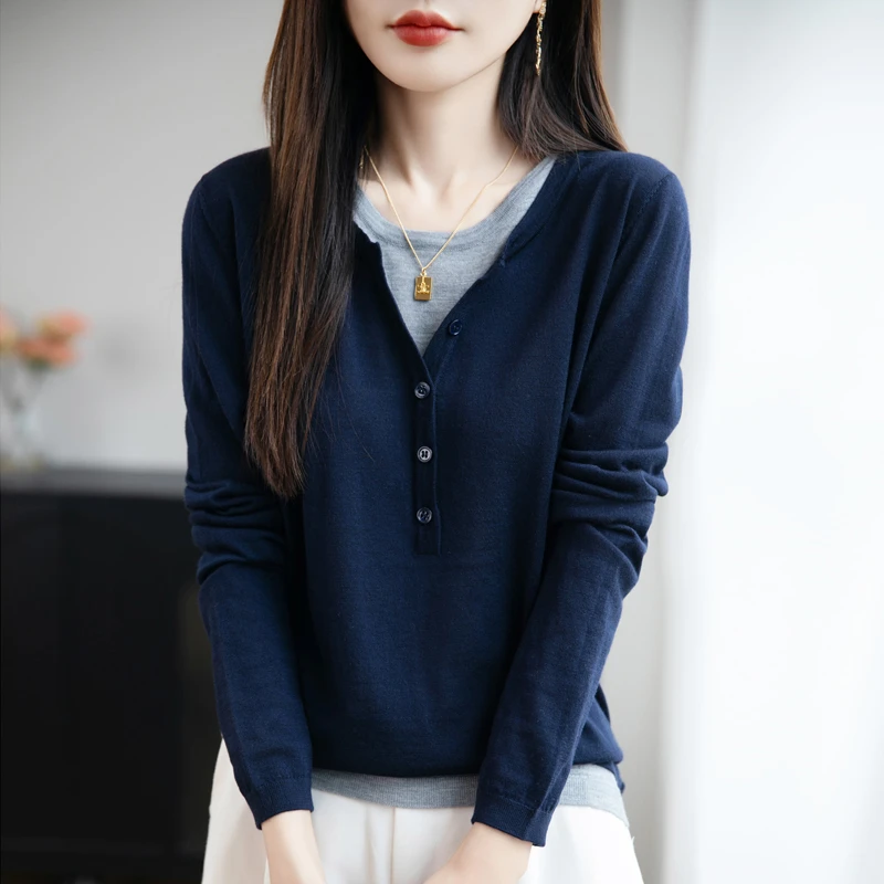 【现货宠粉】新款针织衫女长袖V领显瘦套头简约短款轻奢百搭毛衣薄