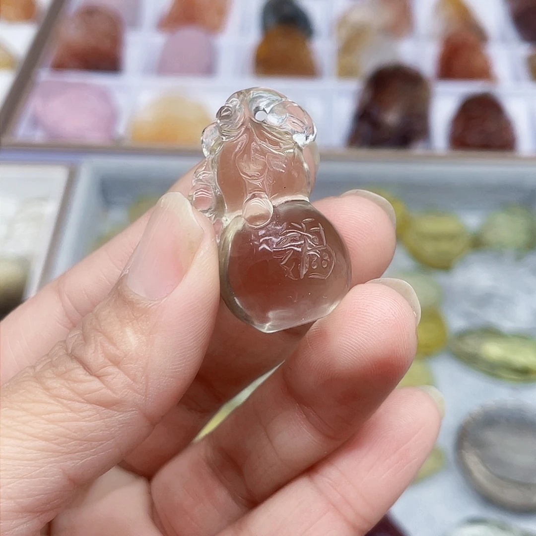 水晶吊坠(不含链)未镶嵌