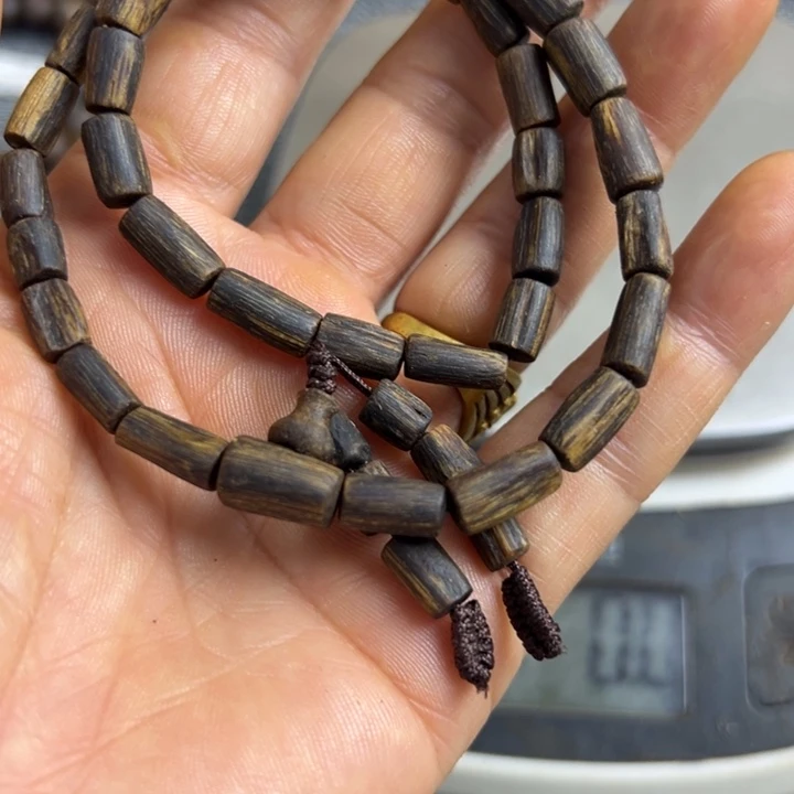 猪***宝沉香碎屑沉香桶珠双圈9.8克