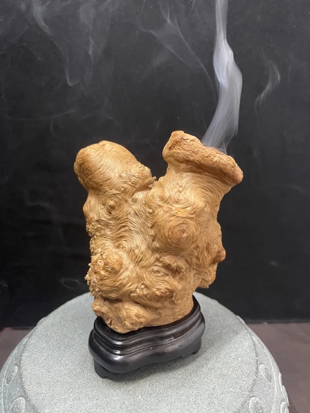 荔枝木天然随型满纹香炉摆件