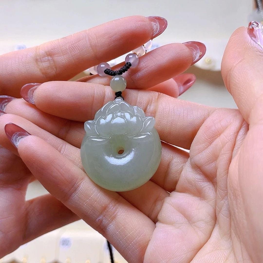和田玉吊坠(赠链)未镶嵌南*希