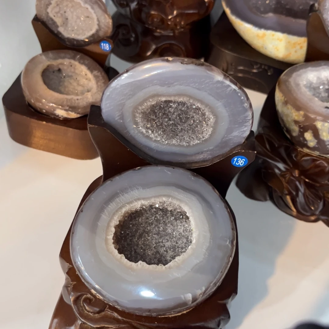 紫晶摆件未镶嵌水晶