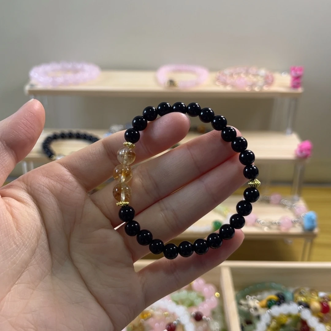 黄塔塔黑色手串漏价拍