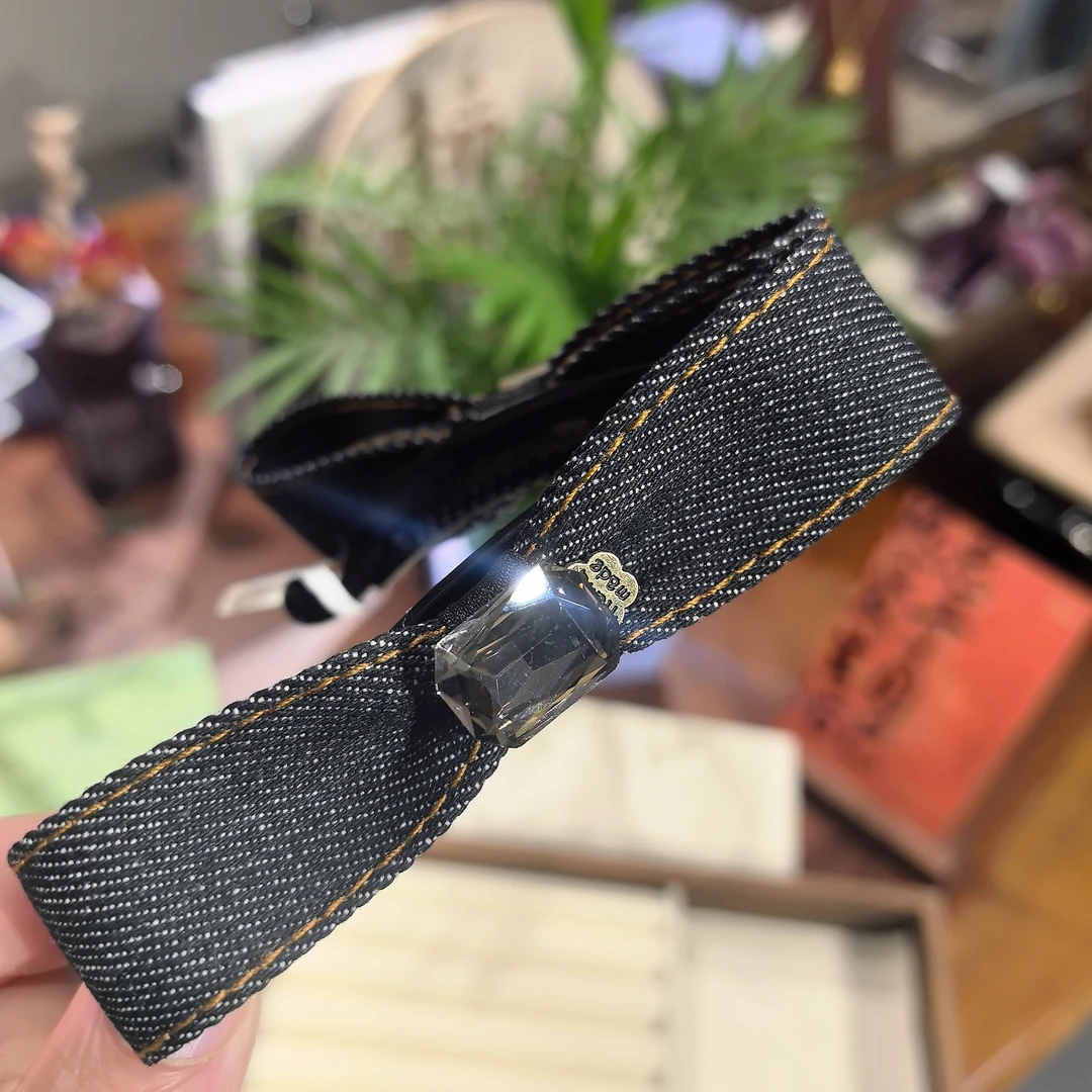 韩系新款精致黑色牛仔蝴蝶结时尚百搭气质香蕉夹WM-1212