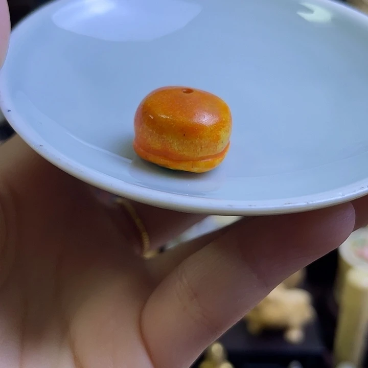 瓷片精致雕刻工艺品