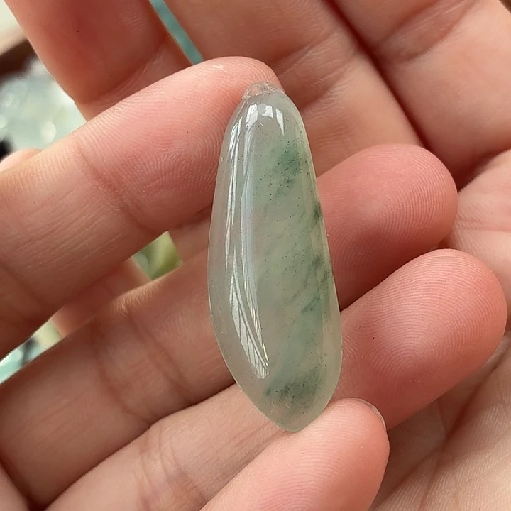 翡翠未镶嵌颈饰天然翡翠a货