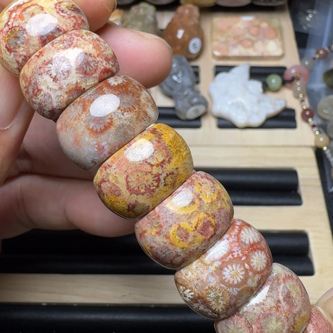未镶嵌纯天然色有机玉石保真色硅化玉