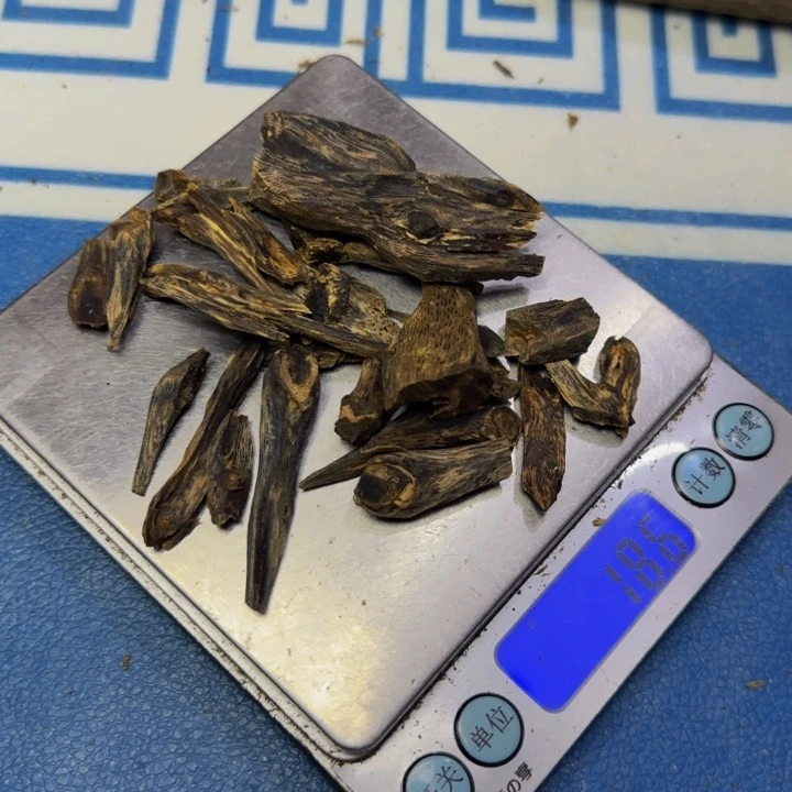 木沉水紫奇树丁18克