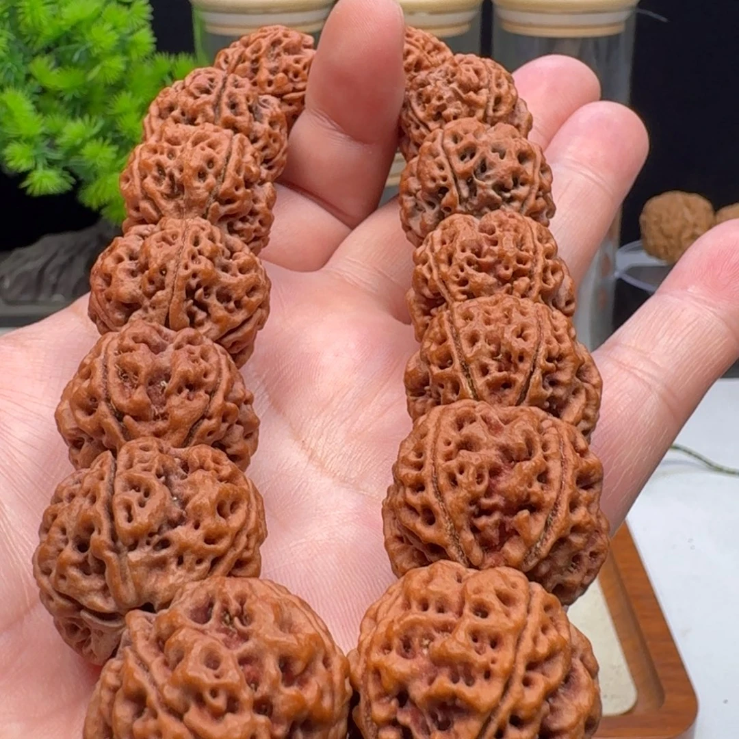 用***2手串金刚菩提梁蜂王