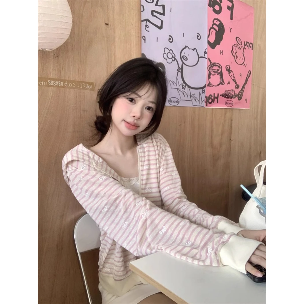 甜美蝴蝶结印花粉色条纹开衫外套女小个子上衣百搭时尚休闲设计感