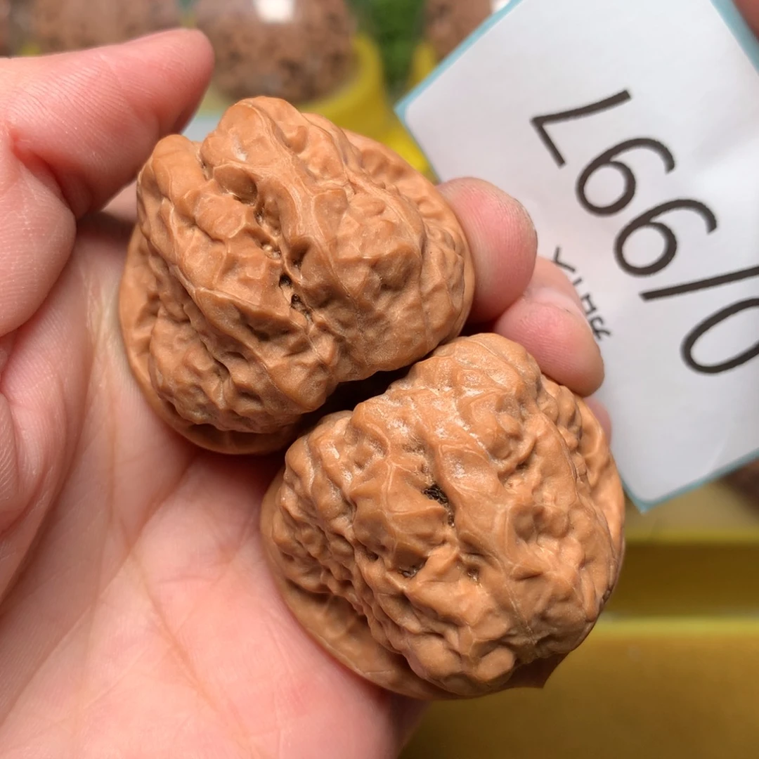 文玩核桃把件双开背蛙37