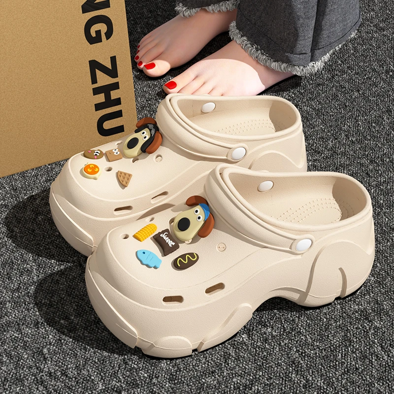 增高厚底洞洞鞋女款2025夏天户外穿踩屎感防滑软底包头凉拖鞋女士