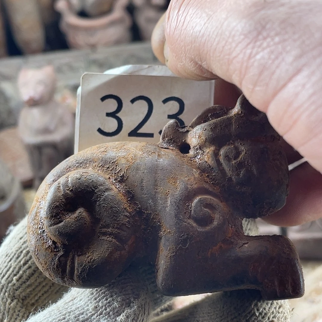 和田玉（糖玉）未镶嵌挂件