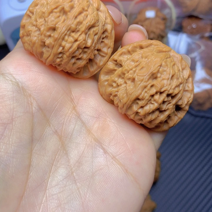 核桃把件球白40打底
