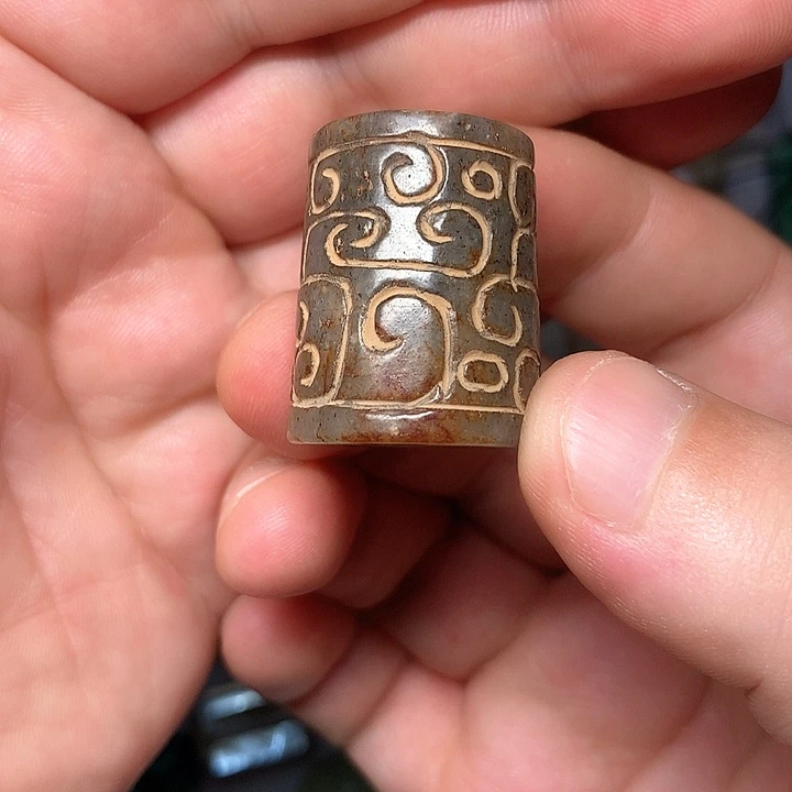 未镶嵌和田玉（糖玉）挂件