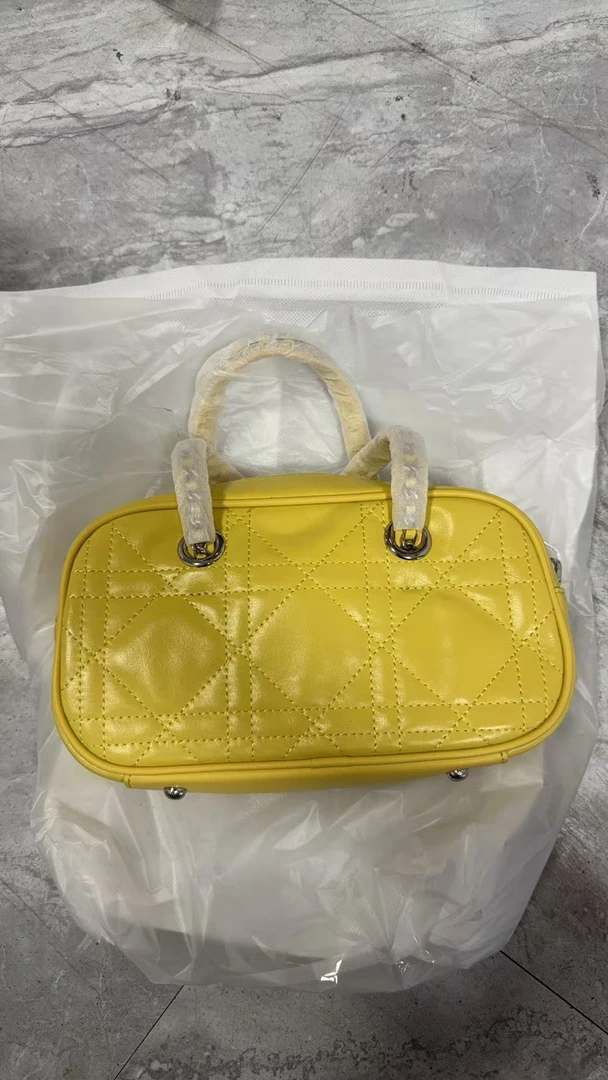 88020黄色【孤品微瑕】新款时尚轻奢百搭气质女包