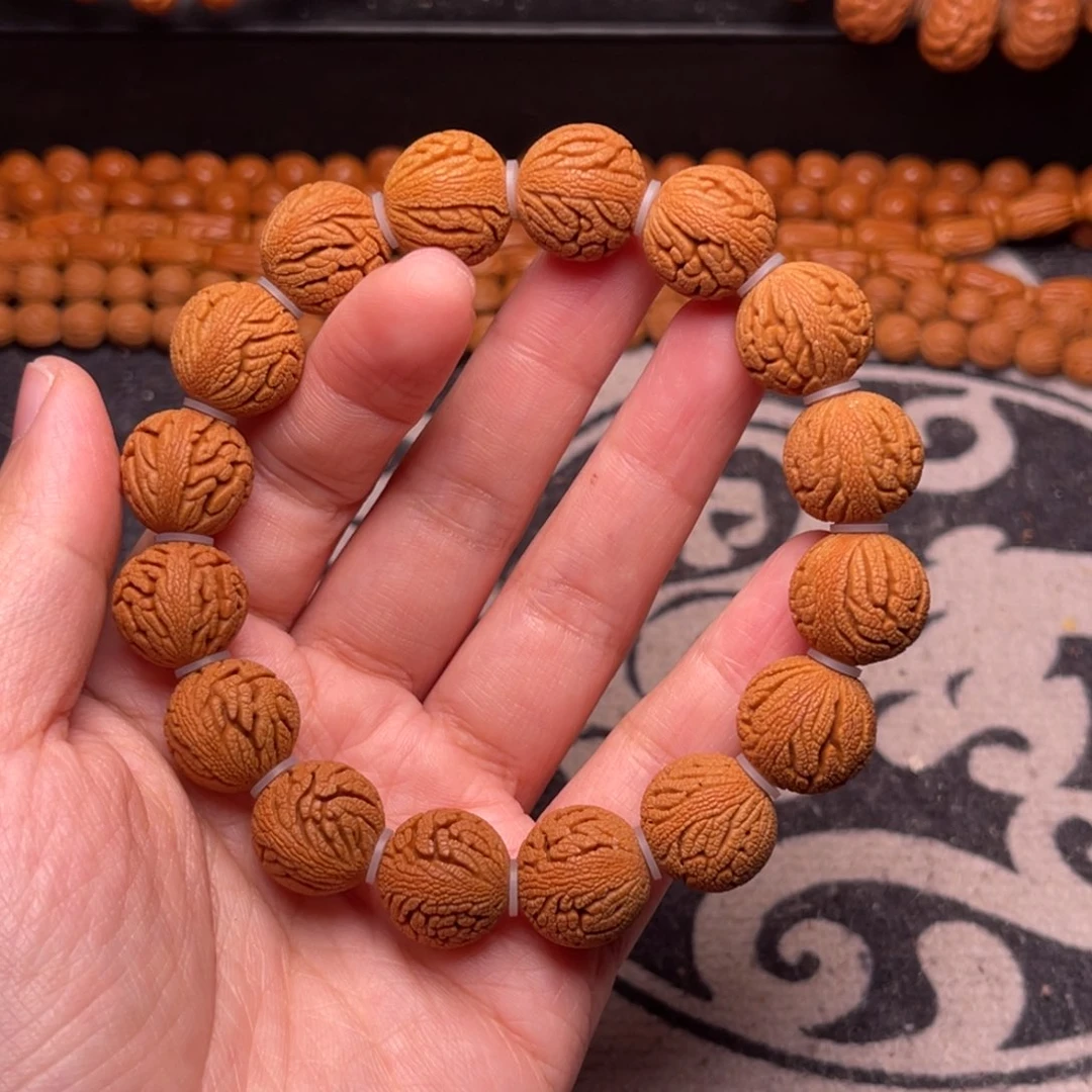 手串桃核龙纹绣球15