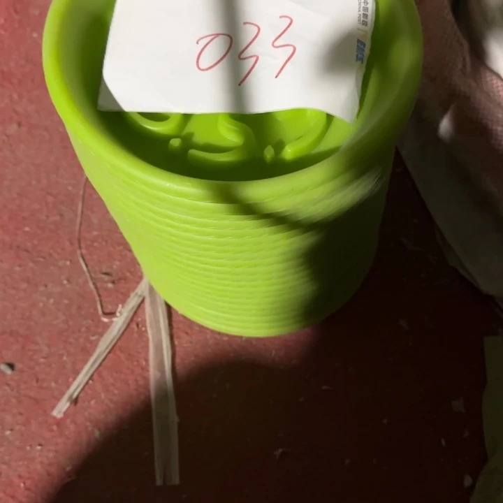 编号是033号的033号的180托盘