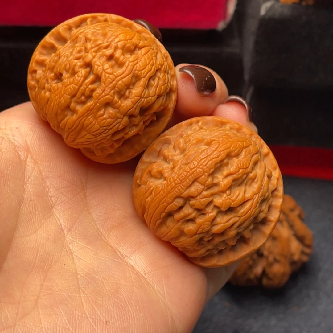 文玩核桃吊坠秦岭核桃67