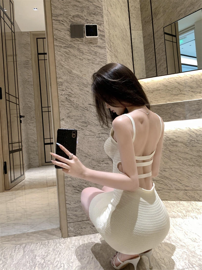 茉莉奶芙 纯欲风辣妹针织吊带连衣裙性感露背收腰显瘦包臀短裙女