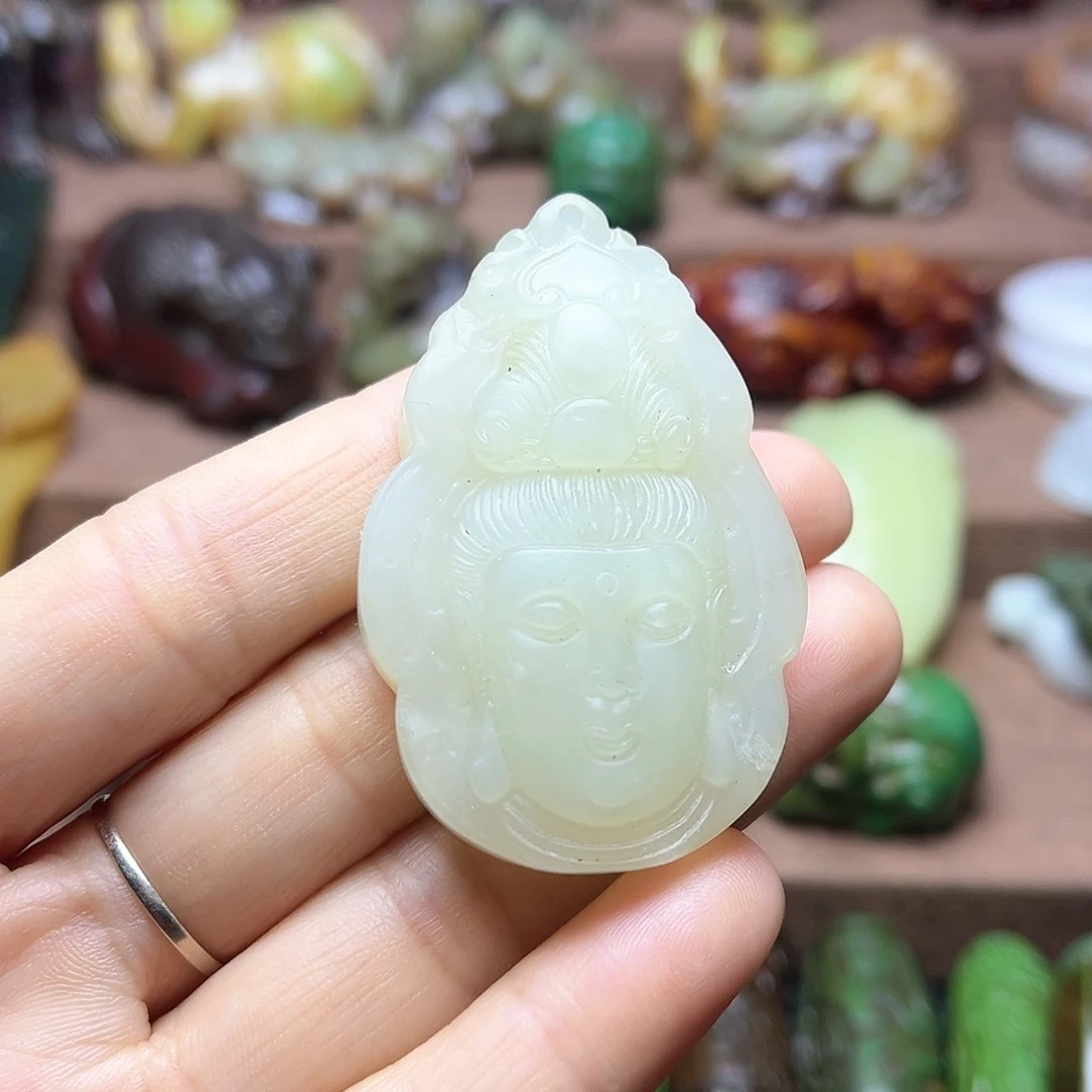 白玉菩提吊坠8。。