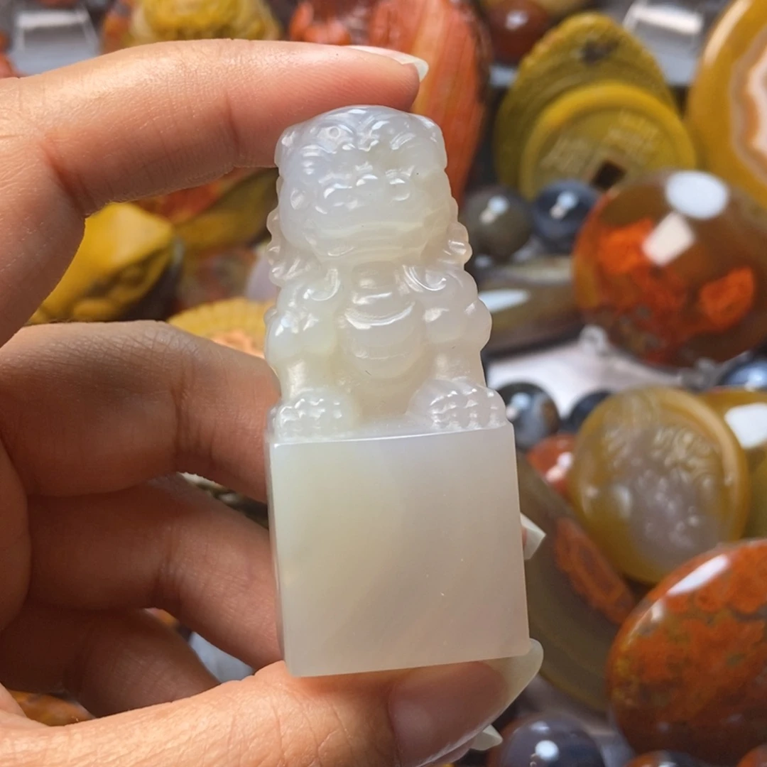 玛瑙/玉髓颈饰未镶嵌流**清