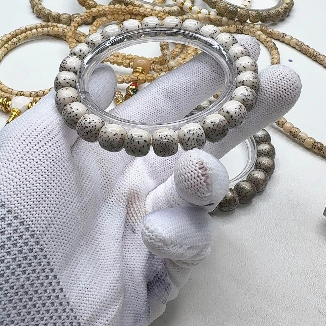 星月菩提吊坠15梵天糯冰石玉河豚10左右单圈