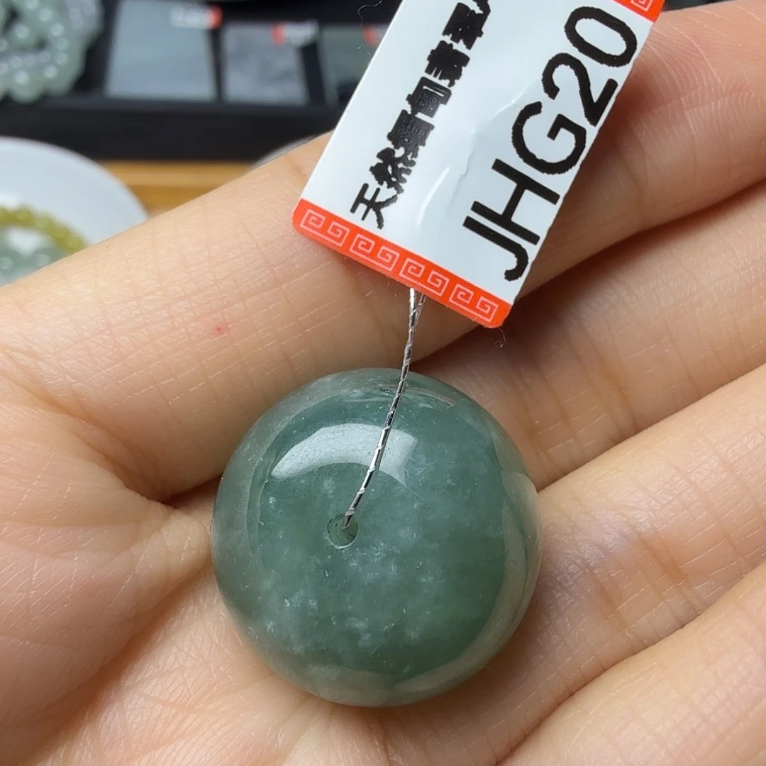 翡翠未镶嵌颈饰天然缅甸翡翠A货