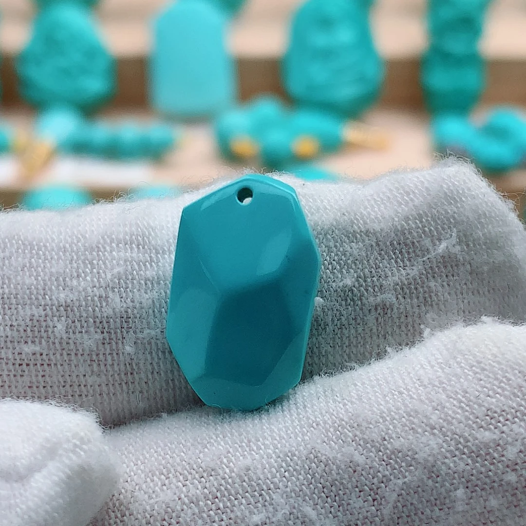 绿松石未镶嵌配饰