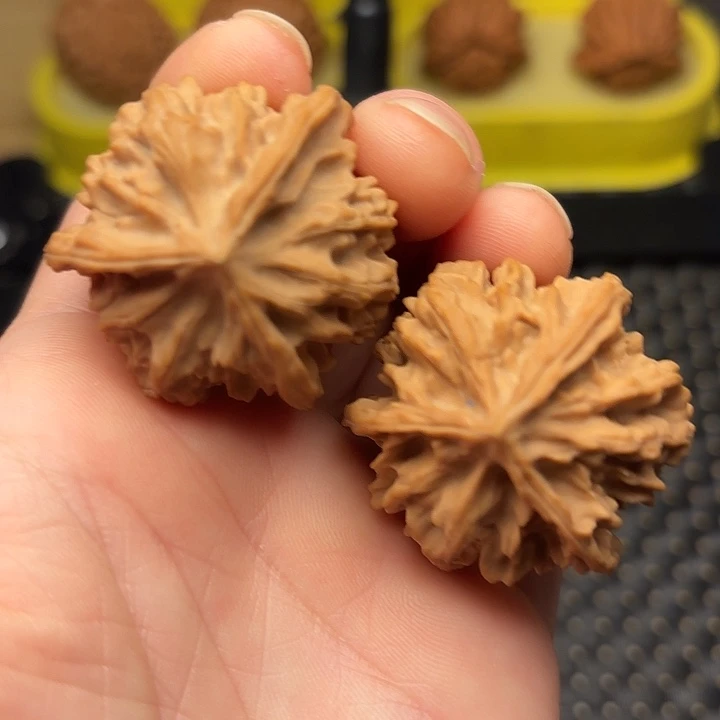 吊坠文玩核桃37全品凹的三棱