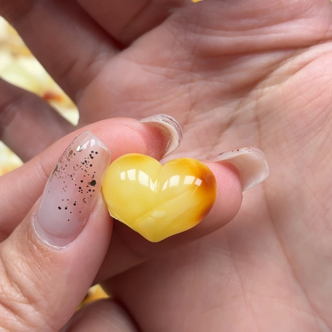 琥珀未镶嵌裸石蜜蜡