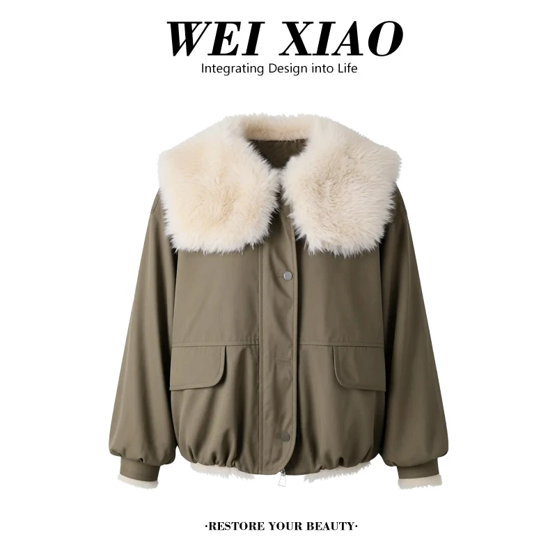 皮毛一体毛毛大翻领厚外套2025新款女冬短款加绒加厚棉服夹克大衣