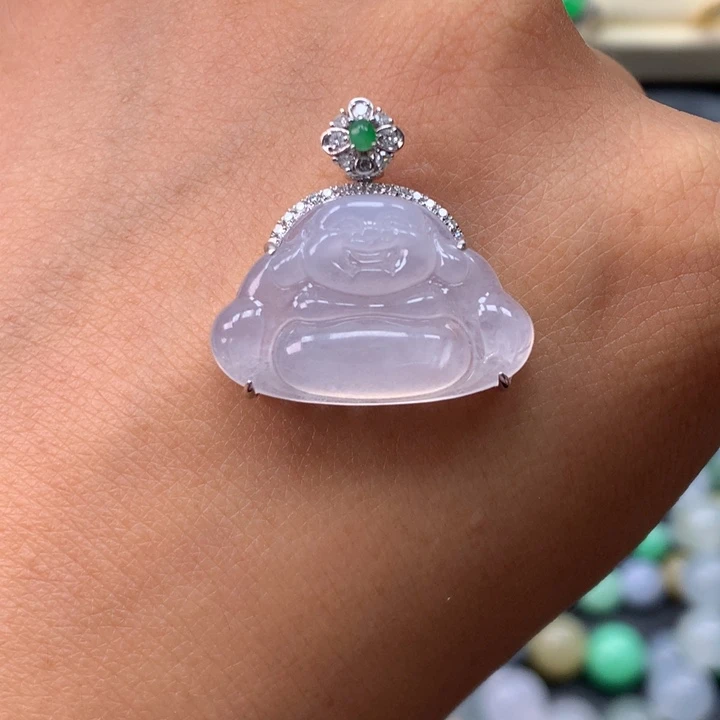 翡翠未镶嵌颈饰佛公