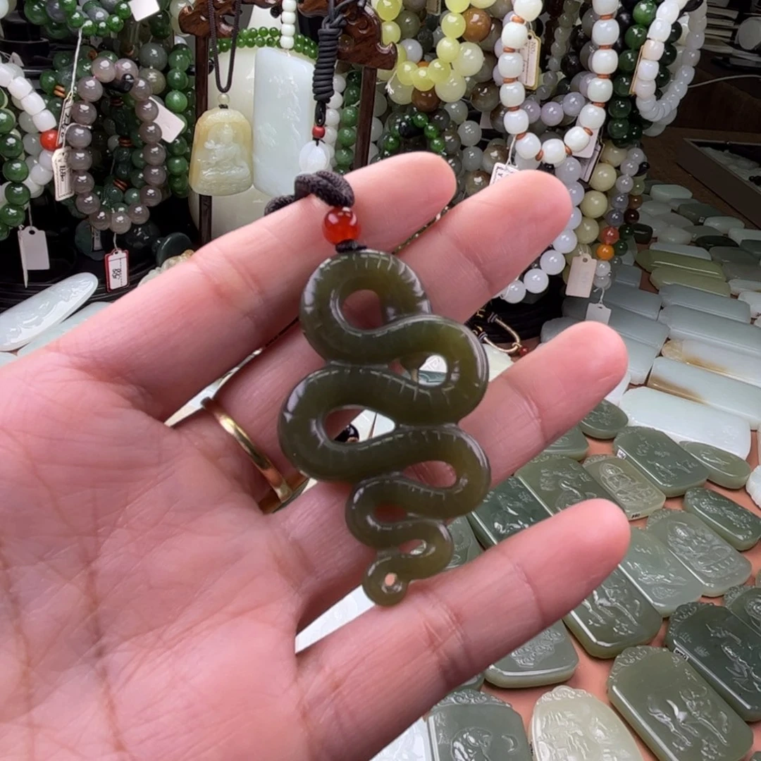 和田玉未镶嵌吊坠(不含链)